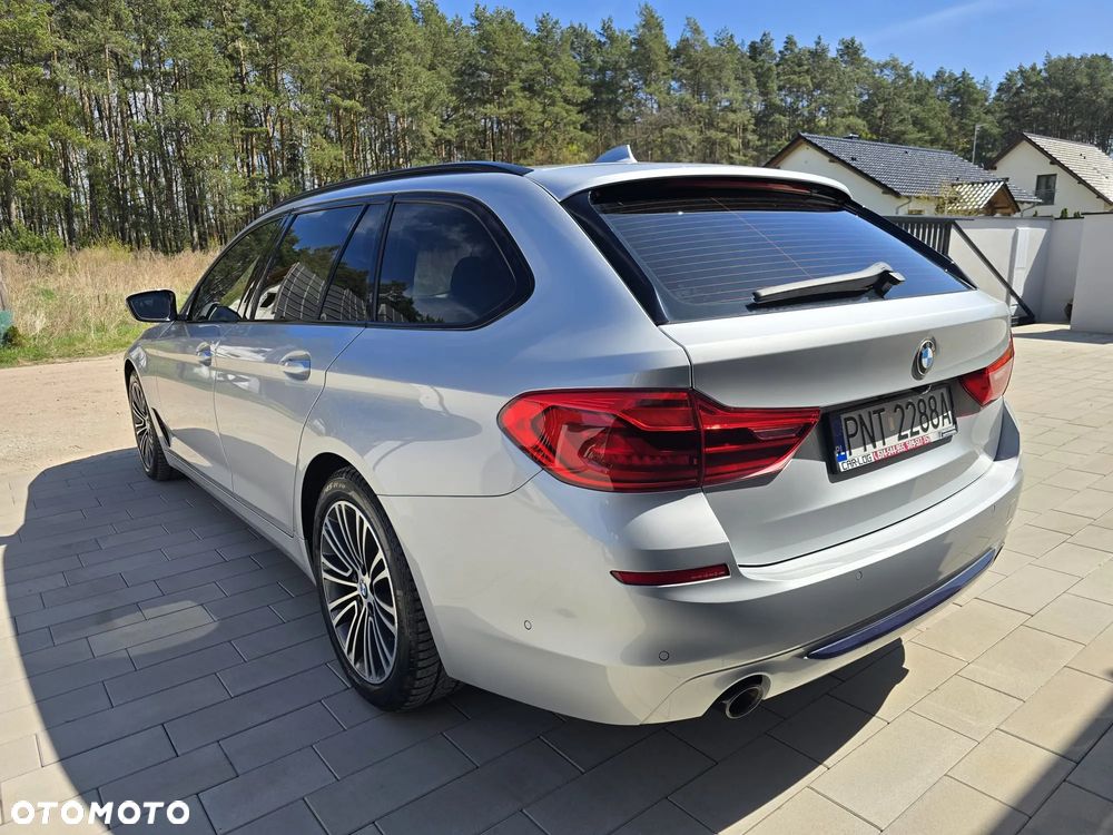 BMW Seria 5 520d Sport Line sport - 13