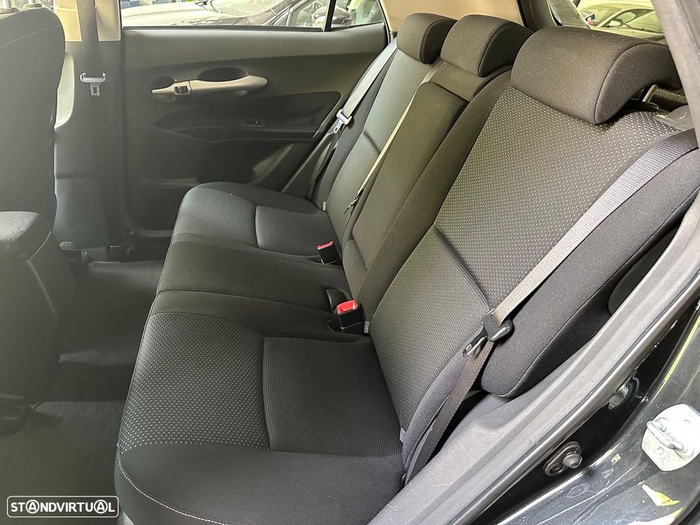 Toyota Auris 1.4 D-4D Exclusive+Navi - 9