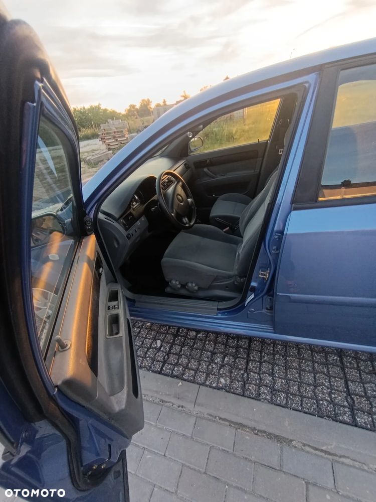 Chevrolet Lacetti 1.4 SX / Elite - 6
