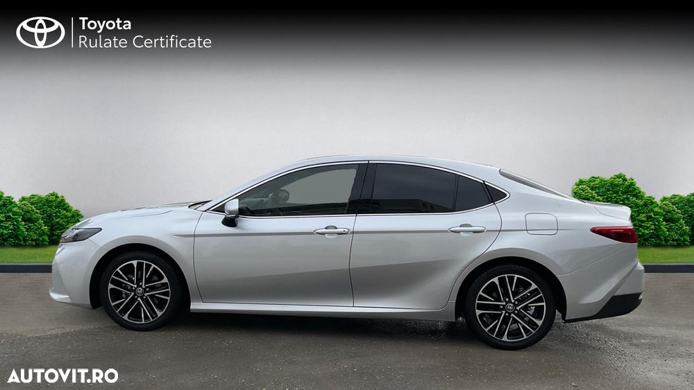 Toyota Camry ver-2-5-hybrid-exclusive - 4
