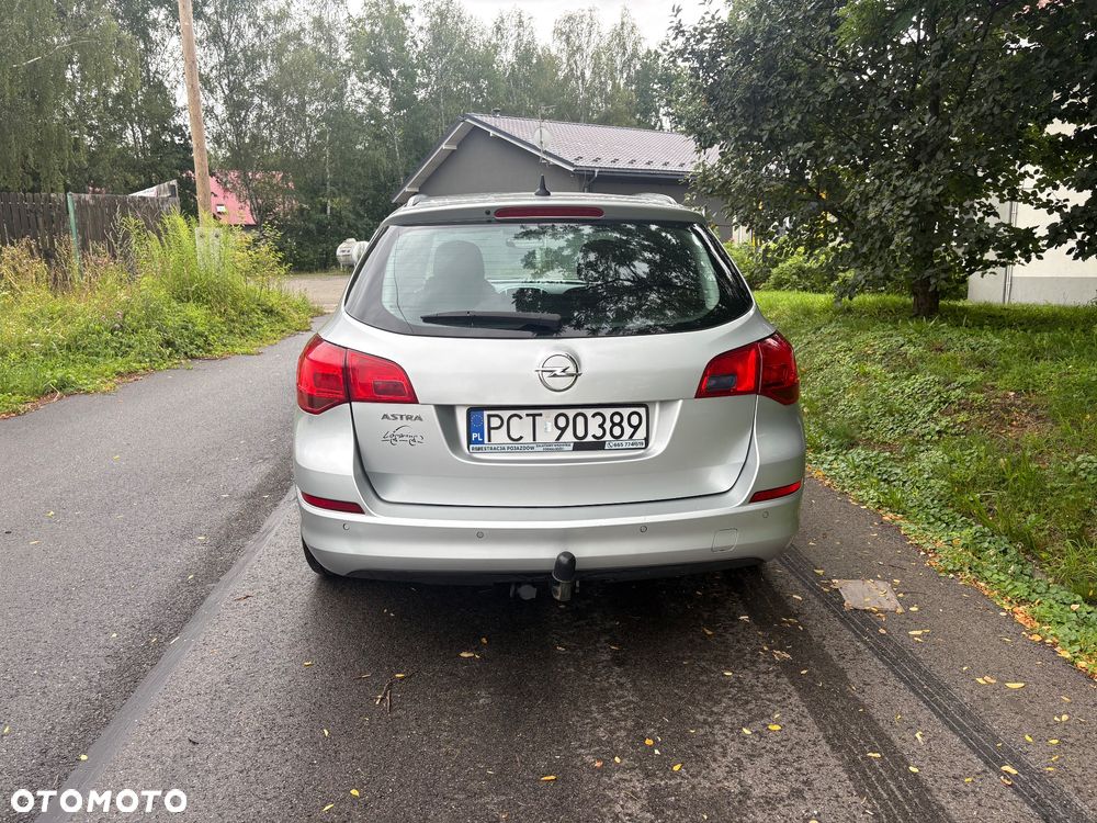 Opel Astra 1.4 T Cosmo - 13