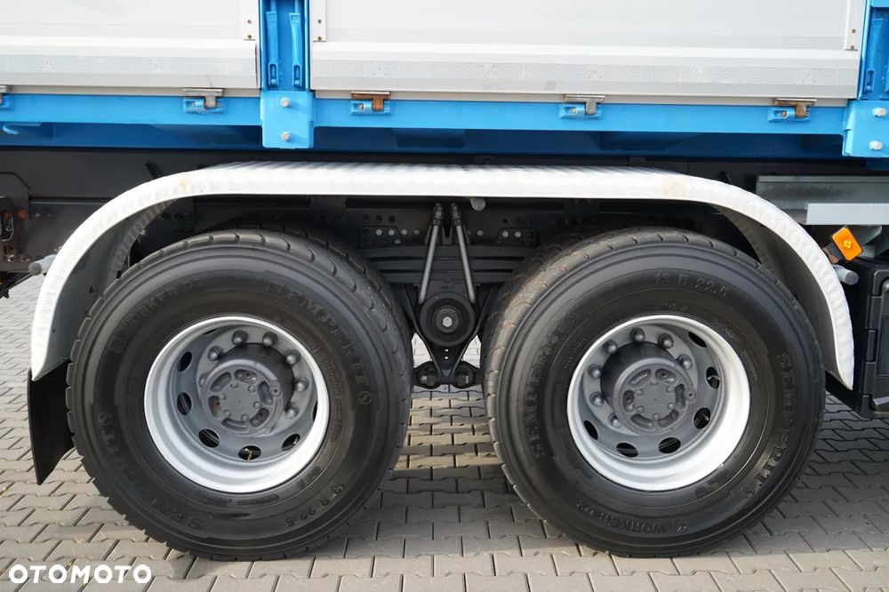 Renault C 430 / 6X4 / WYWROTKA 5.5 M + HDS ATLAS 240.2 A5 / WYSIĘG 14.5 M / MAX UDŹWIG 4520 KG / STEROWANIE RADIOWE / ROTATOR / WIDŁY DO PALET / 2020 ROK - 27