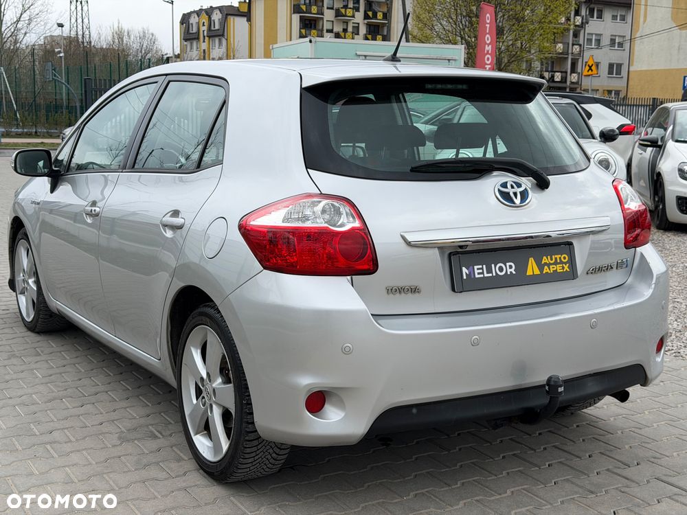 Toyota Auris - 10