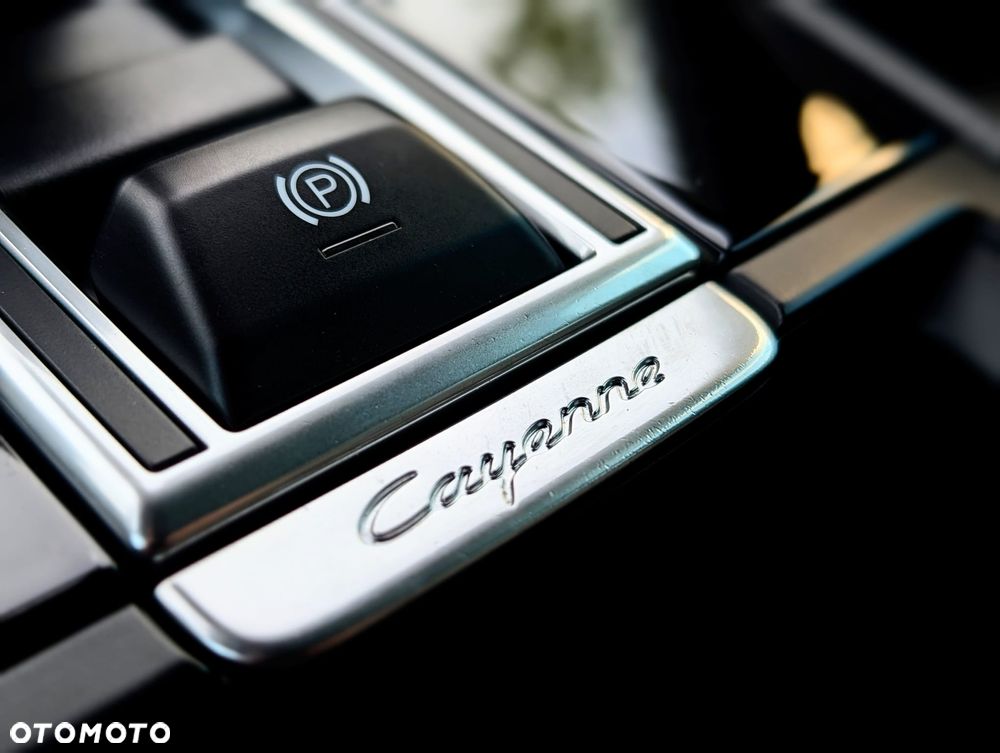 Porsche Cayenne Standard - 15