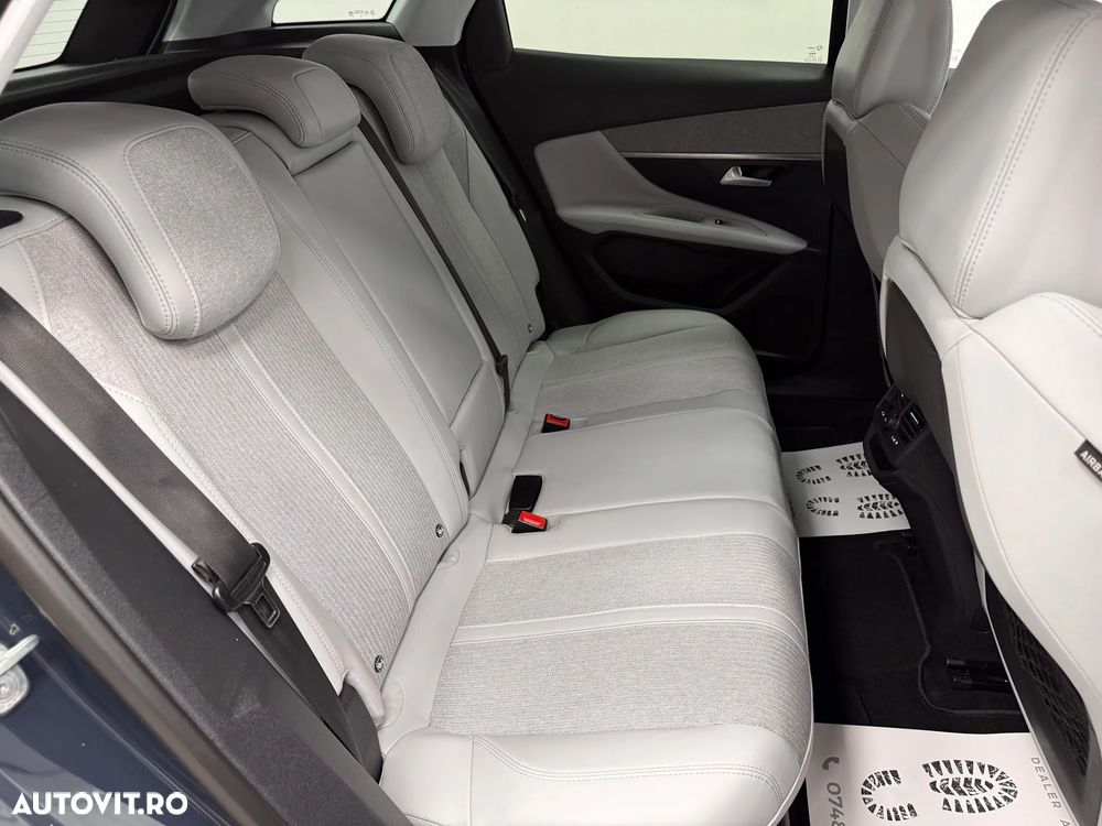 Peugeot 3008 PureTech 130 Stop & Start Allure - 8