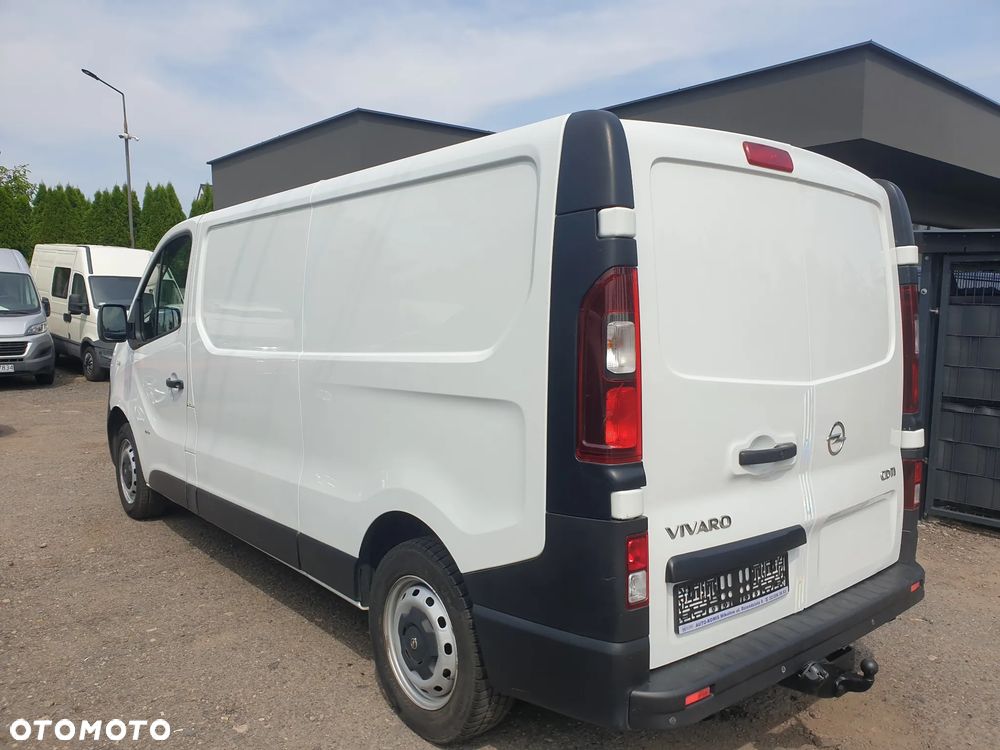 Opel vivaro - 7