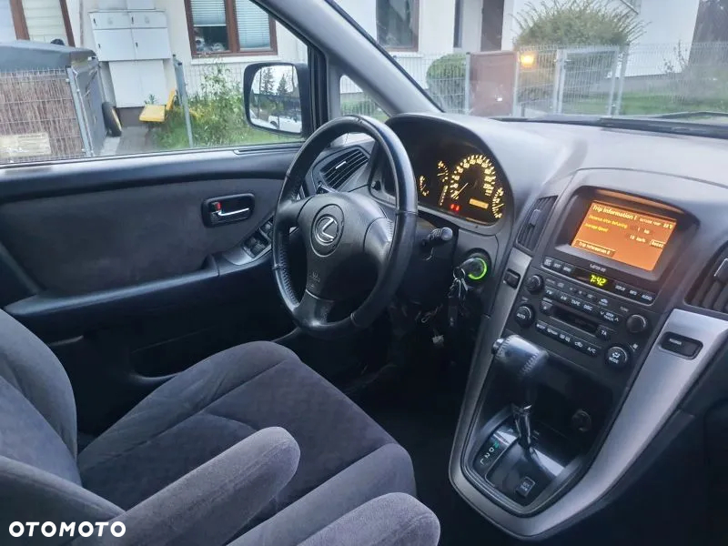 Lexus RX 300 Lux - 7