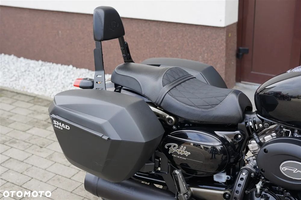Hyosung GV - 4