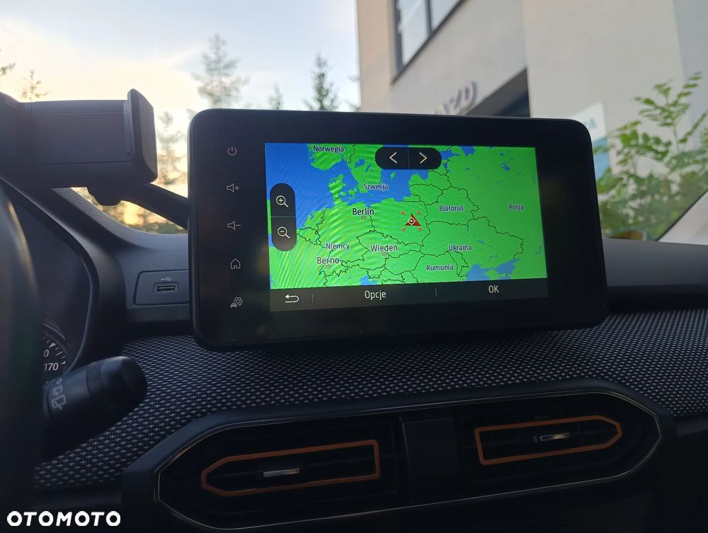Dacia Sandero Stepway TCe 90 Expression + - 11
