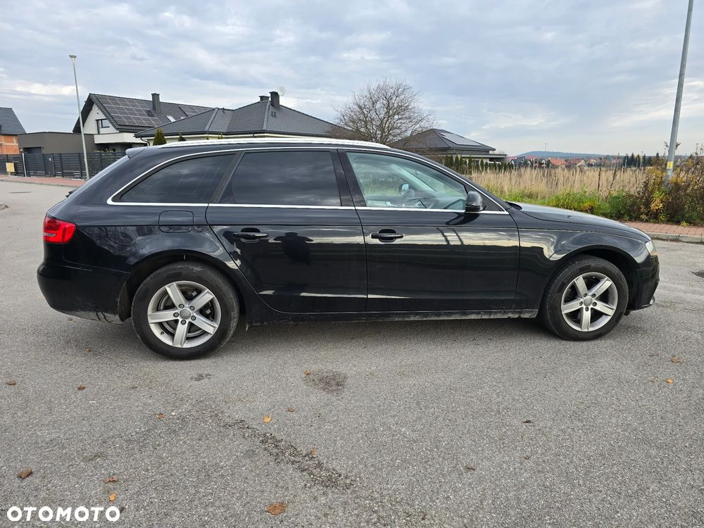 Audi A4 Avant 2.0 TDI - 8