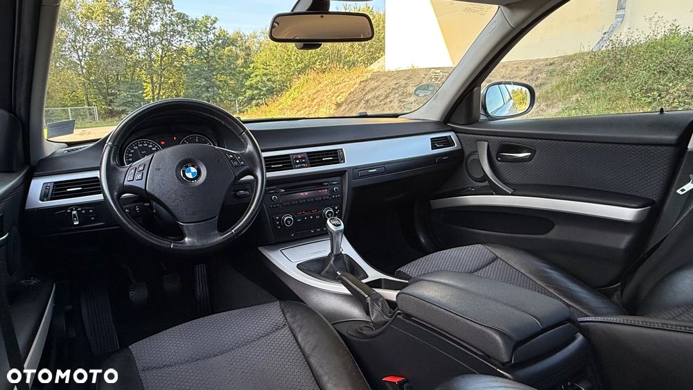 BMW Seria 3 320d xDrive - 8