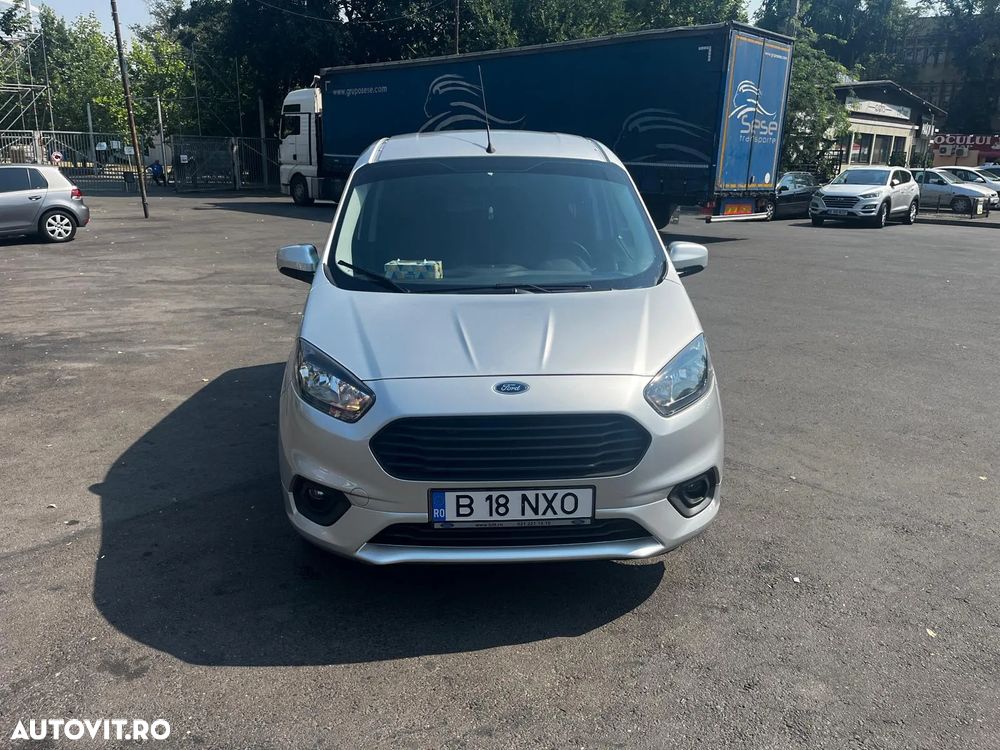 Ford Tourneo Courier 1.0 EcoBoost Trend - 4