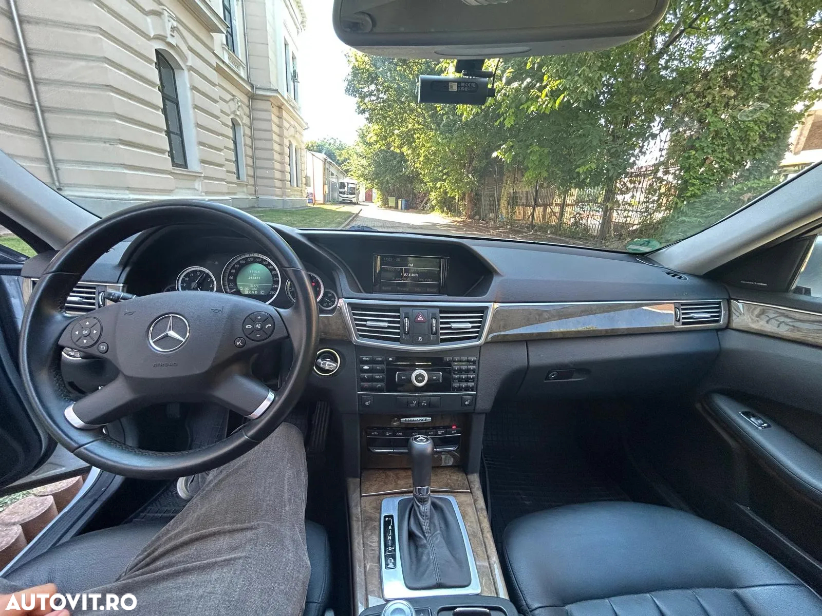 Mercedes-Benz E 220 CDI BlueEfficiency Aut. - 11