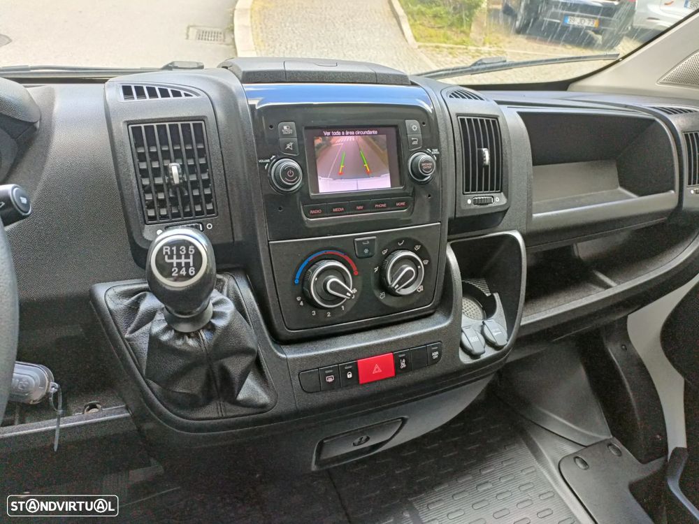 Peugeot BOXER 2.2 BlueHDI 435 L4H2 Asphalt - 15