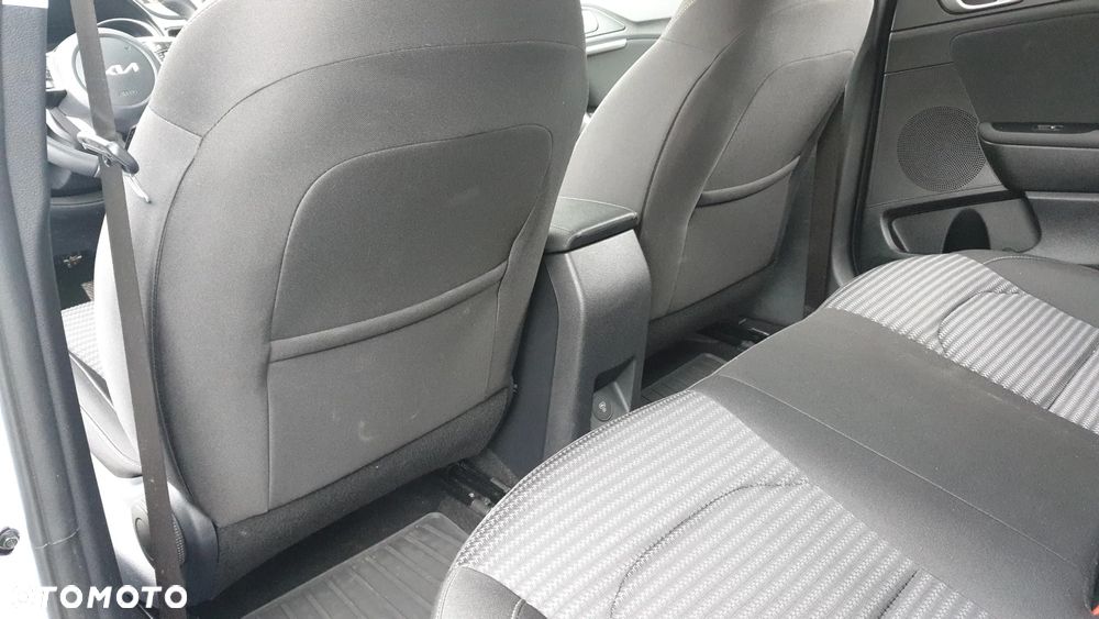 Kia Ceed 1.5 T-GDI M - 24