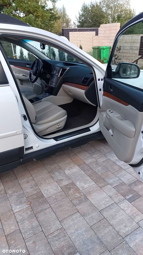 Subaru Outback - 8