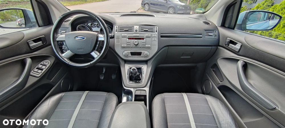 Ford Kuga 2.0 TDCi Titanium - 7