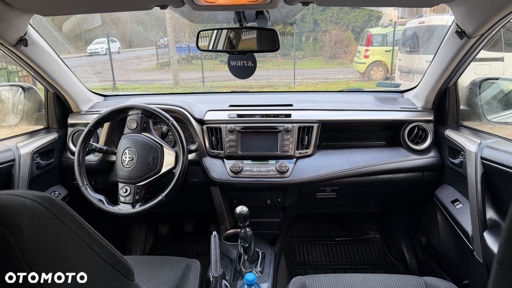 Toyota RAV4 2.0 D-4D Premium 4x2 - 11