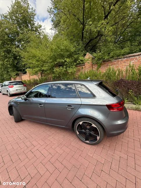 Audi A3 Sportback 1.6 TDI clean diesel Attraction S tronic - 4