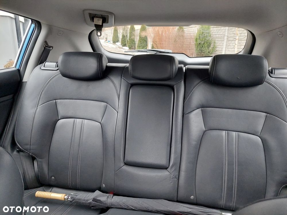 Kia Sportage 2.0 CRDI 4WD Automatik Fifa World Cup Edition - 30