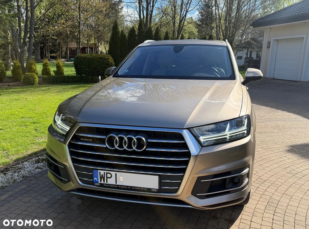 Audi Q7 3.0 TDI ultra Quattro Tiptronic - 2