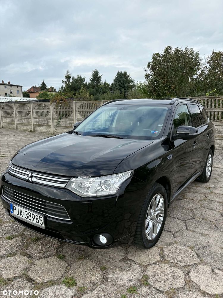 Mitsubishi Outlander 2.0 4WD - 28