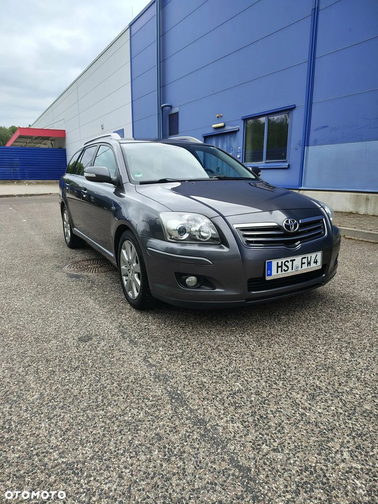 Toyota Avensis 2.2 D-4D X Premium - 8
