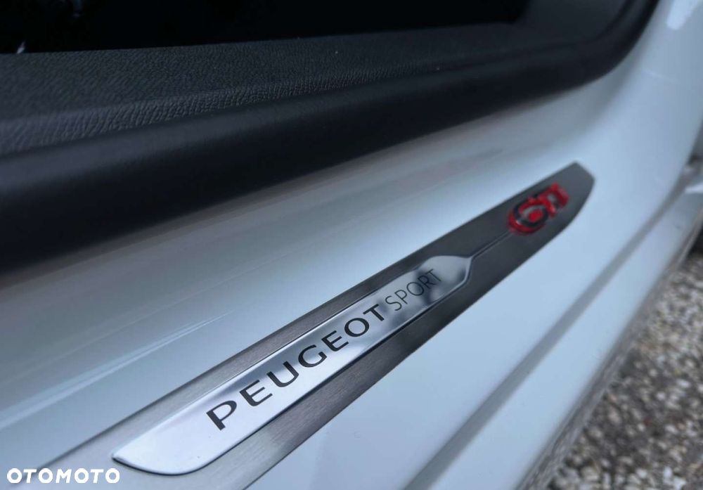 Peugeot 308 - 23