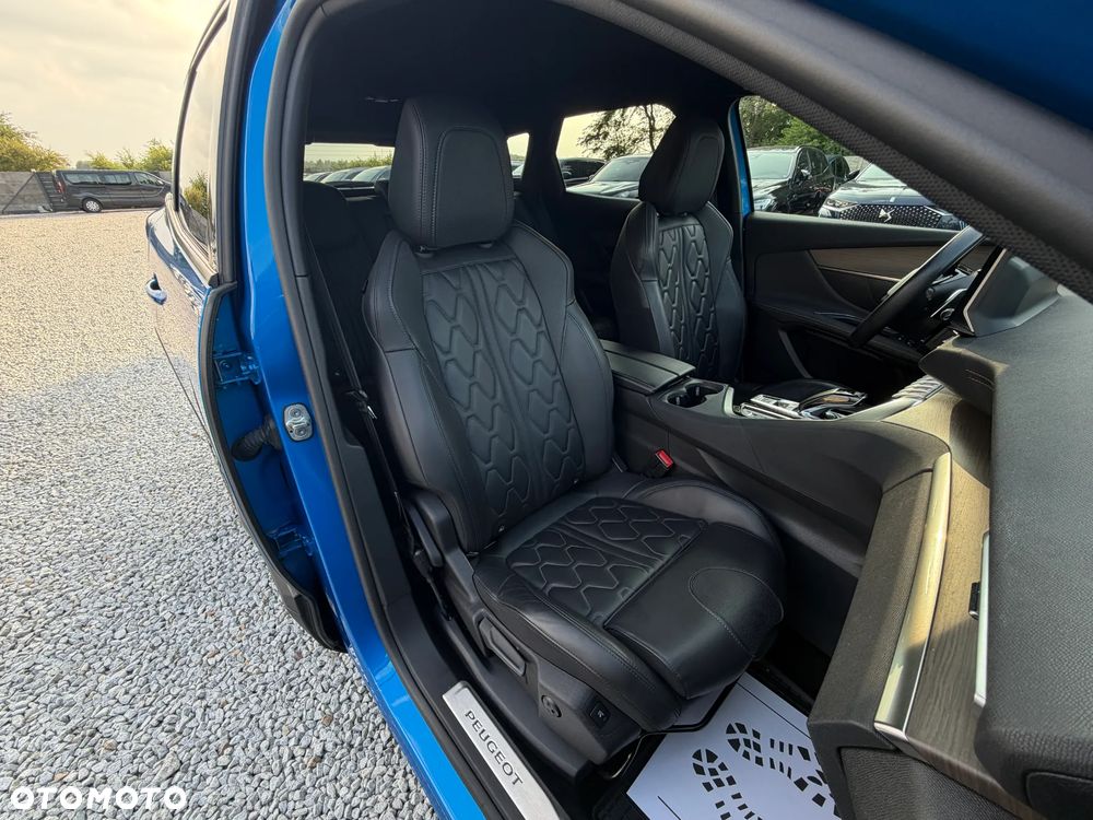 Peugeot 3008 1.6 PureTech Hybrid PHEV Allure Pack S&S EAT8 - 38
