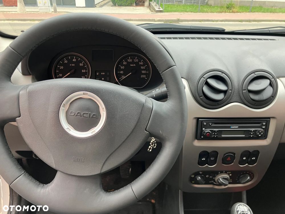Dacia Sandero 1.2 16V Laureate - 9