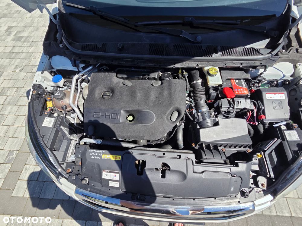 Peugeot 308 BlueHDi 150 Automatik Stop & Start Allure - 14