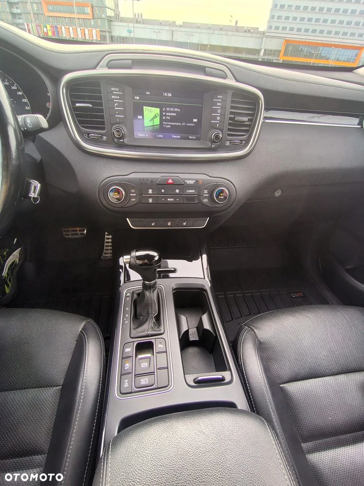 Kia Sorento - 13
