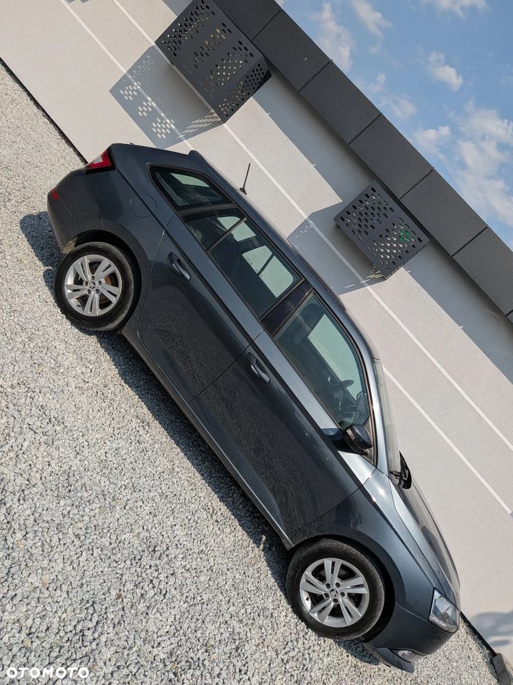 Skoda Fabia 1.0 Ambition - 8