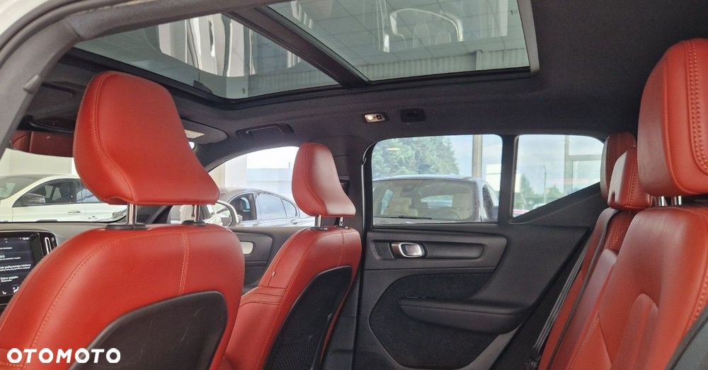 Volvo XC 40 - 11