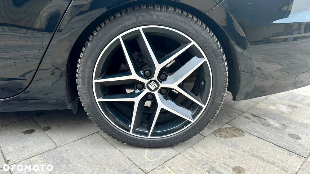 Seat Leon 1.5 EcoTSI Evo FR S&S DSG - 2