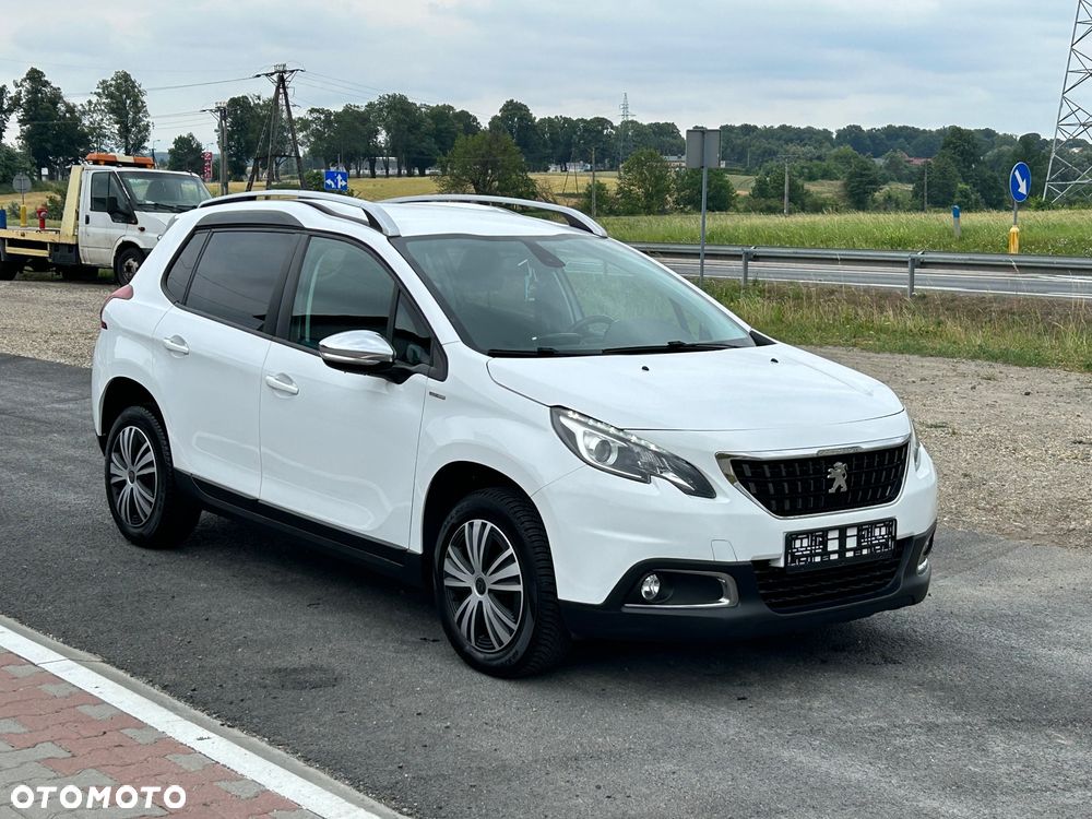 Peugeot 2008 PureTech 110 Stop&Start Style - 1