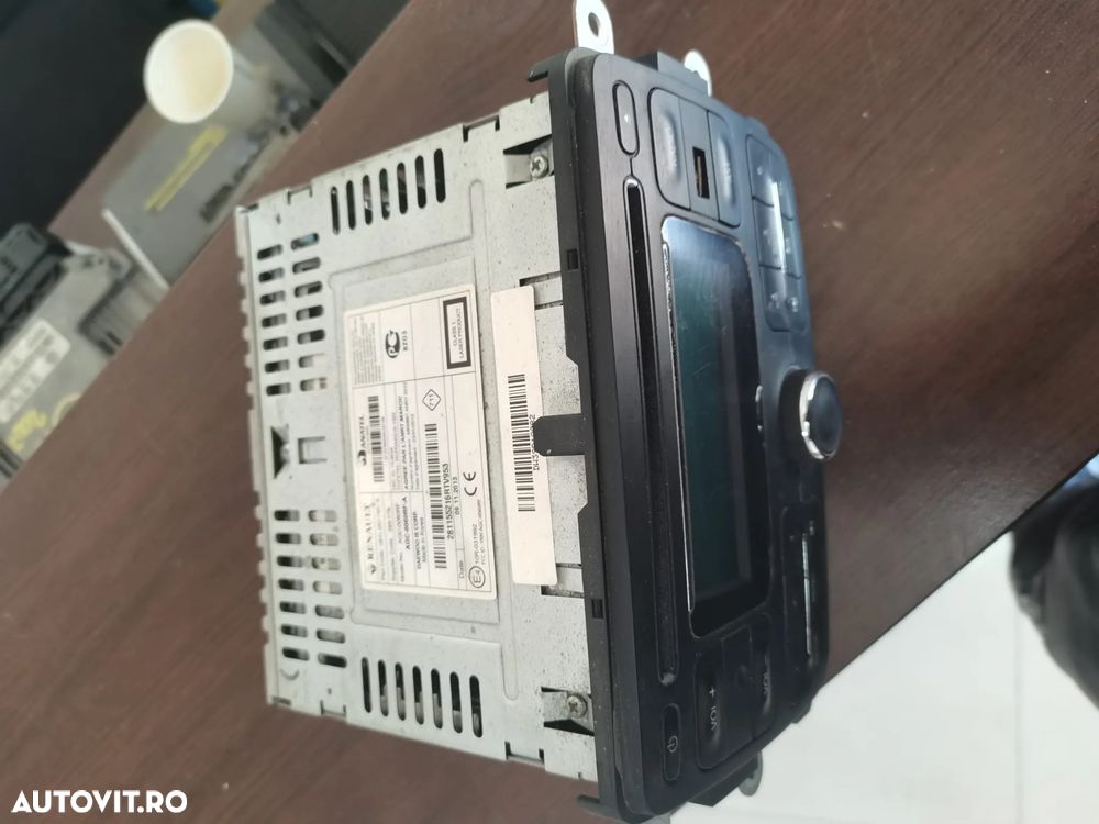CD player Radio 281155216RB Dacia Sandero 2 Cu locas stick USB - 3