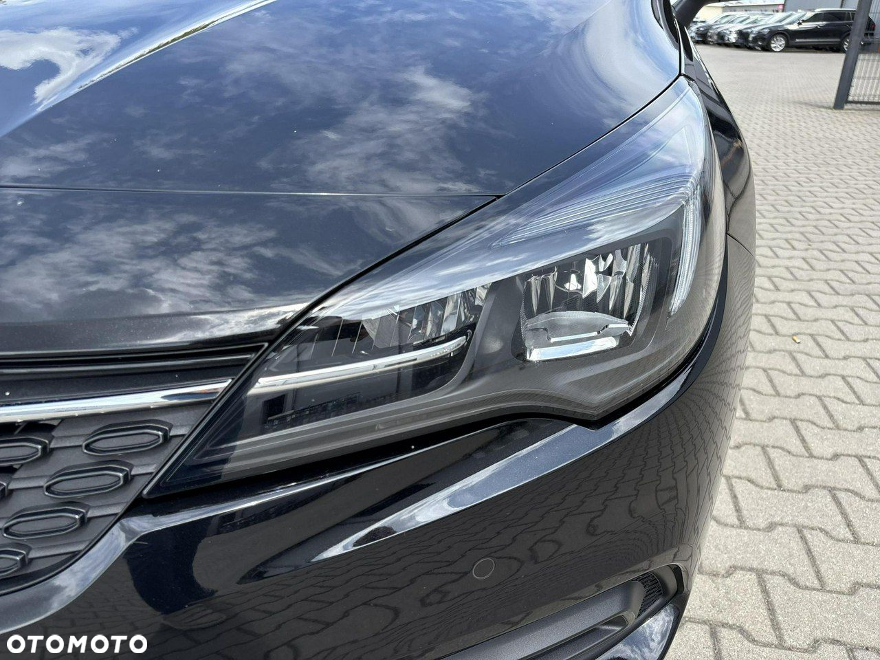 Opel Astra V 1.4 T Edition S&S - 9