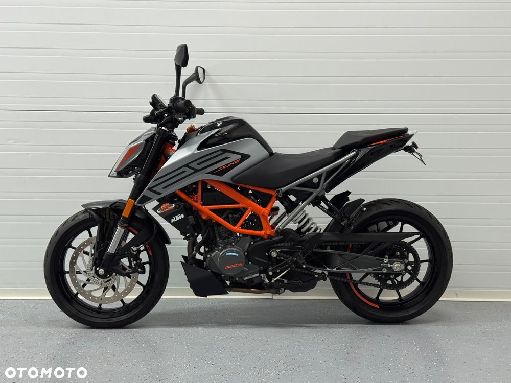 KTM Duke 125 - 12