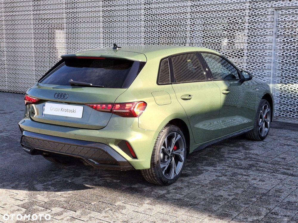 Audi A3 Sportback - 15