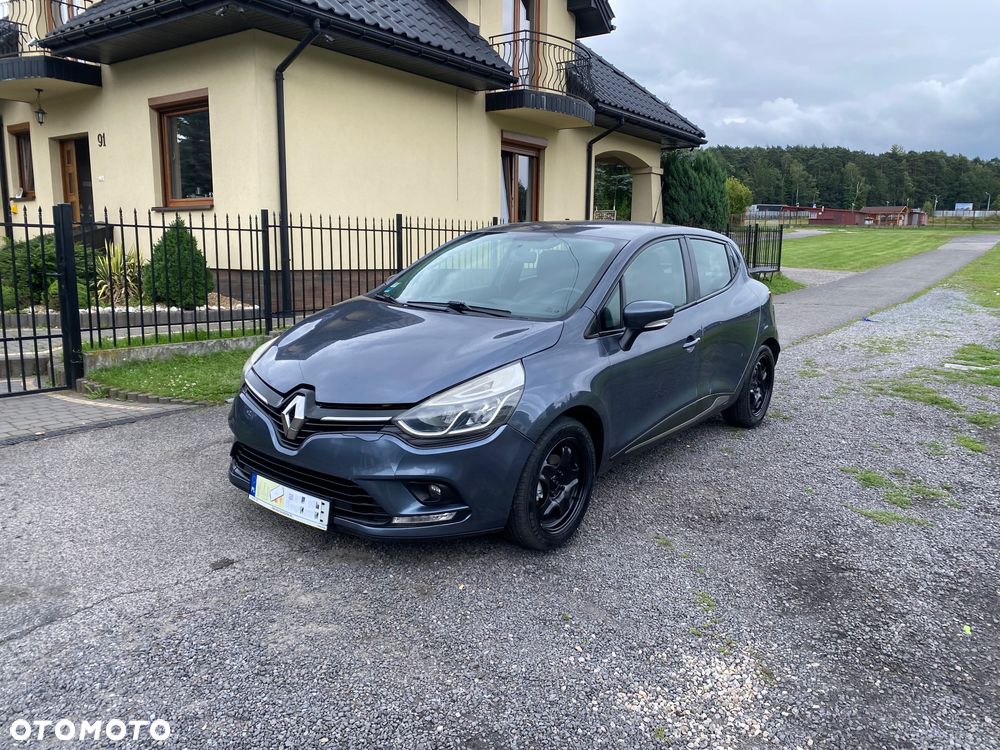Renault Clio - 1