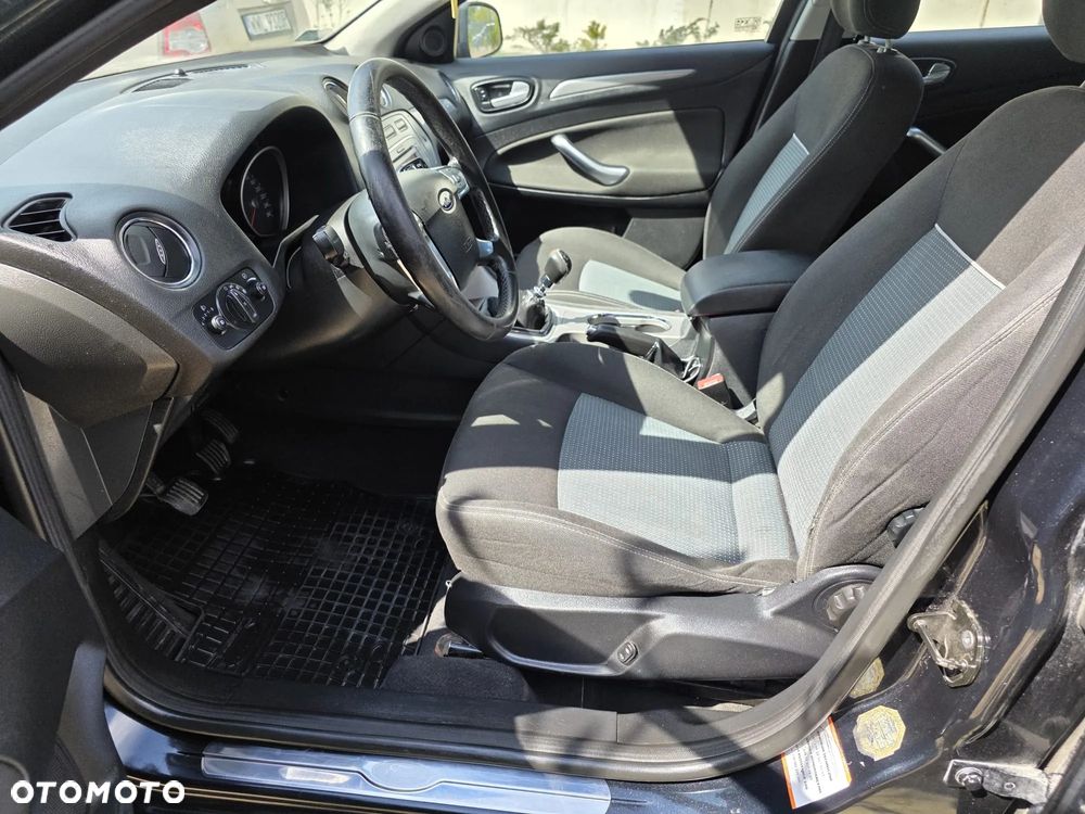 Ford Mondeo 1.8 TDCi Ghia X - 5