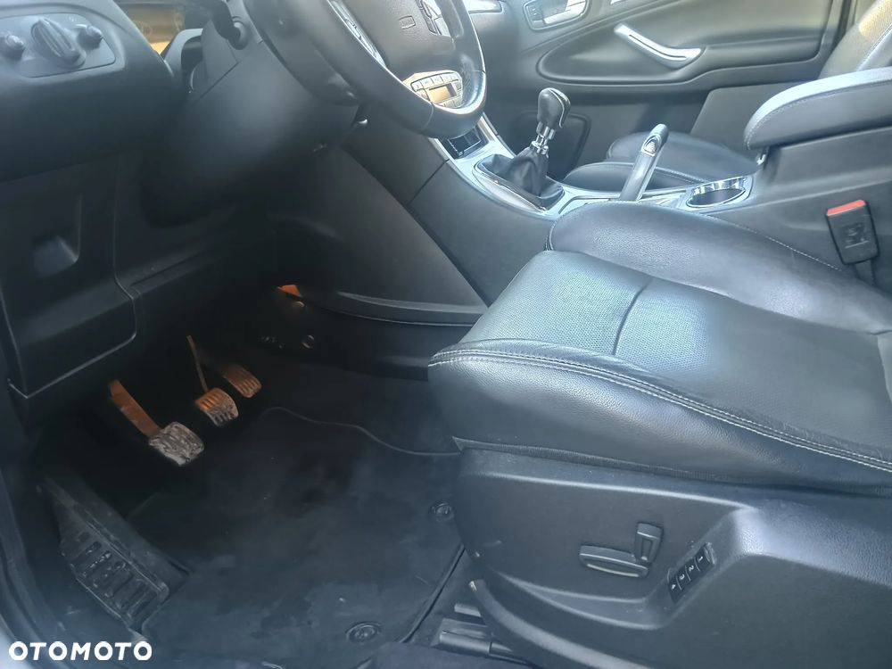 Ford S-Max 2.0 TDCi Titanium - 8