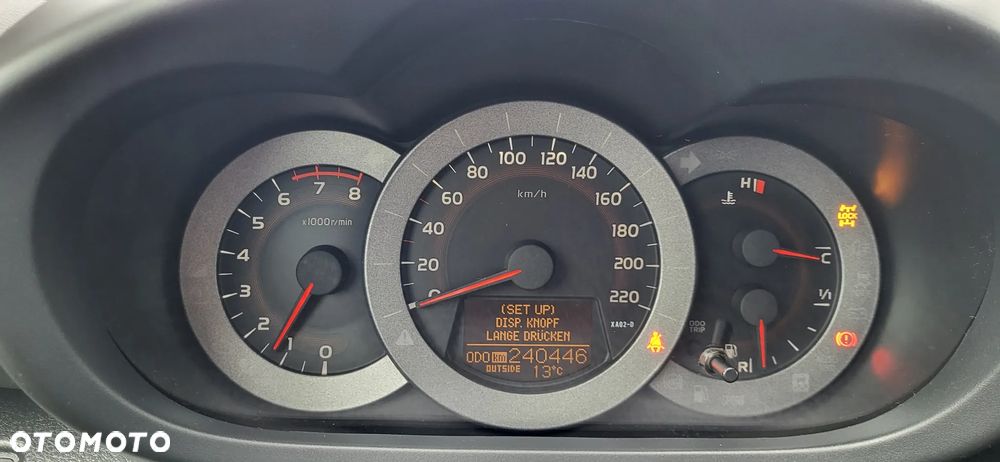 Toyota RAV4 2.0 4x4 Travel - 24