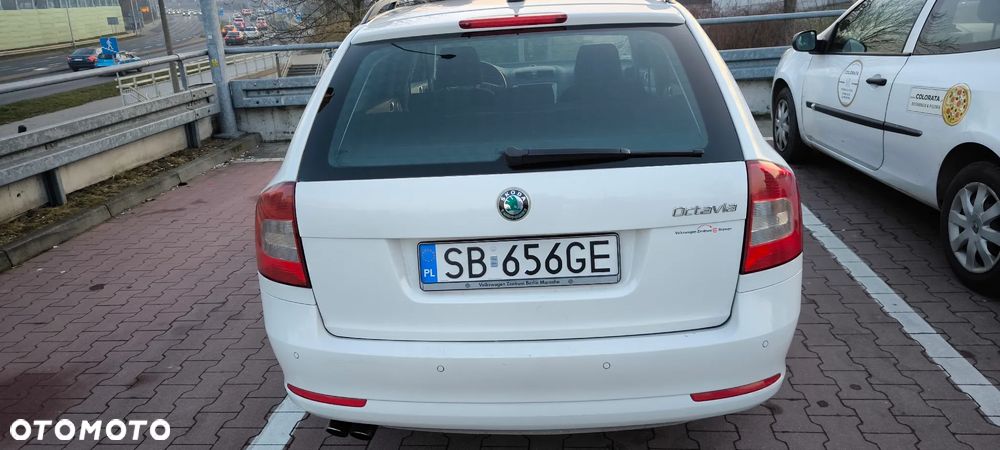 Skoda Octavia 1.8 Turbo FSI Sport Edition - 5