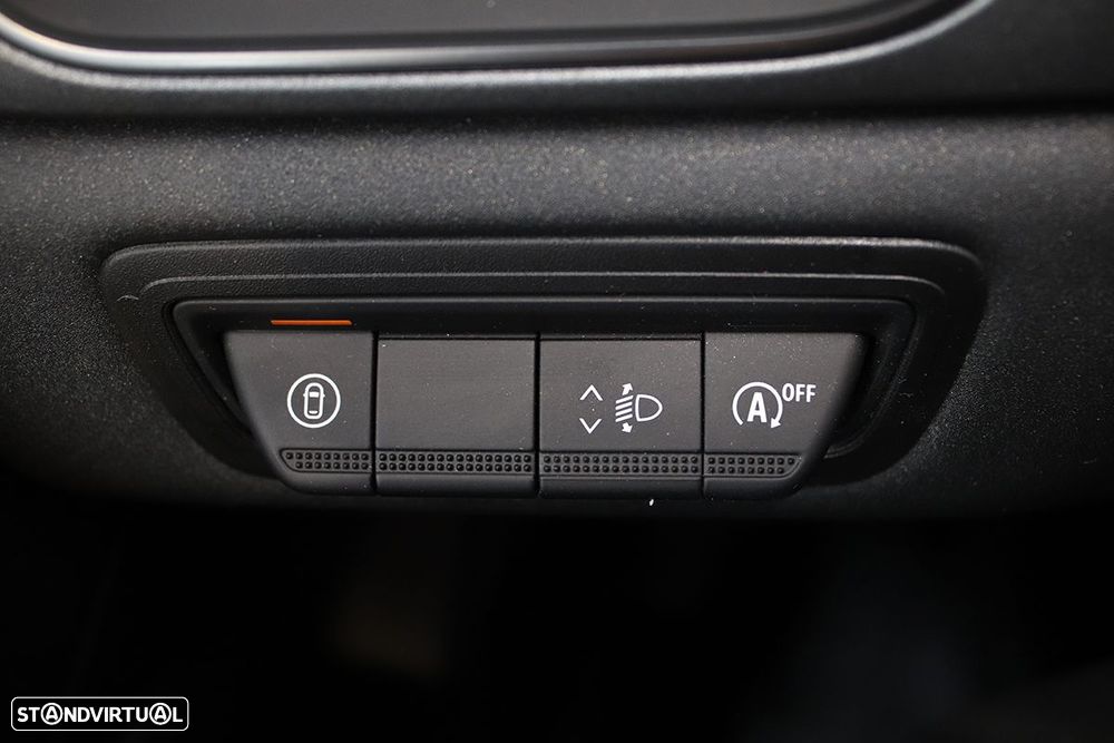 Renault Captur 1.0 TCe Techno Bi-Fuel - 20
