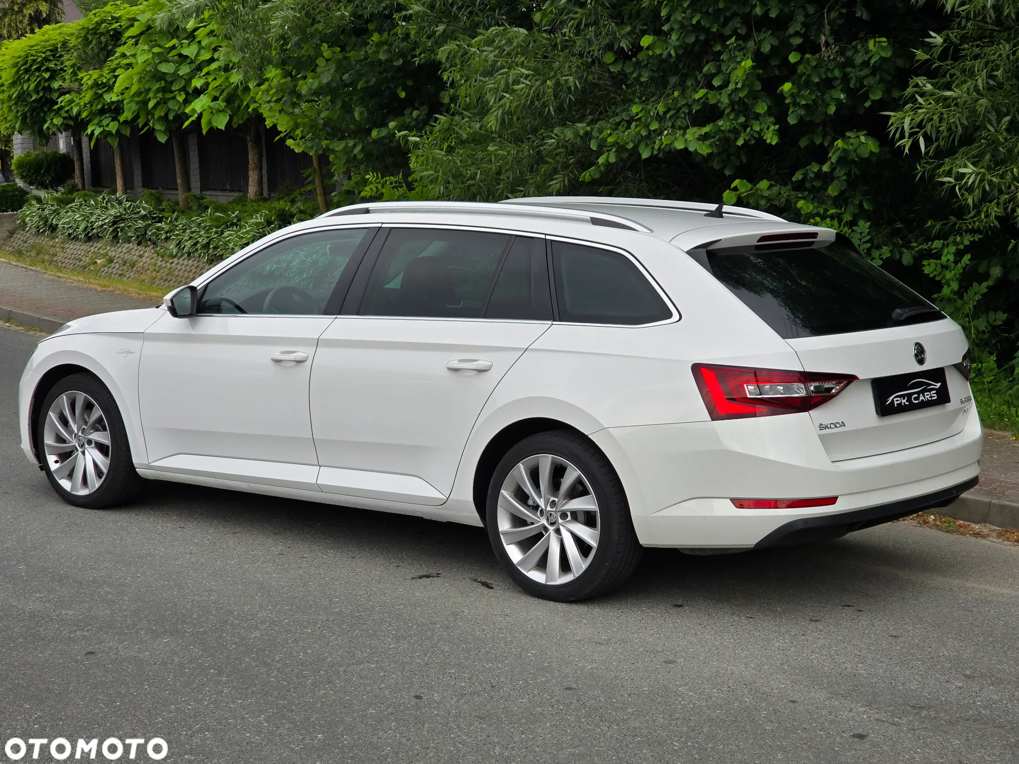 Skoda Superb Combi 2.0 TDI 4x4 DSG L&K - 12
