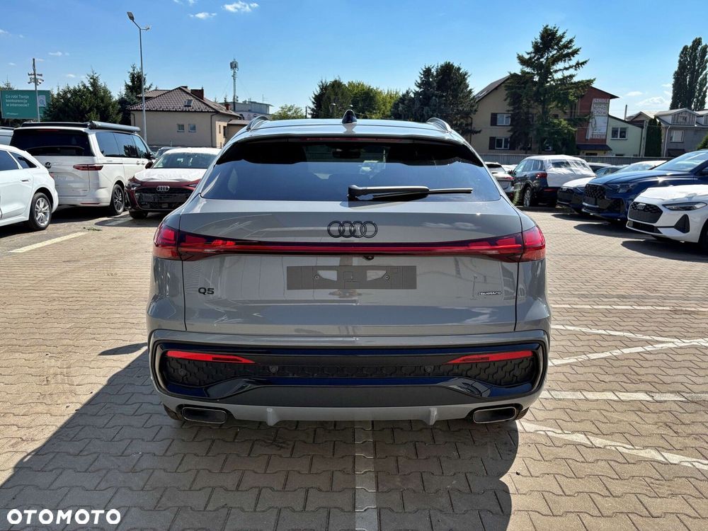 Audi Q5 Sportback - 5