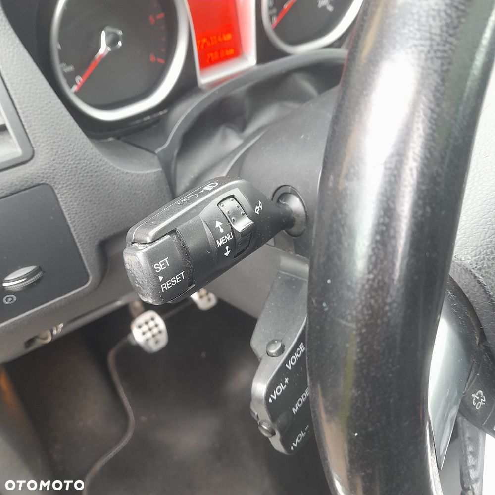Ford Kuga 2.0 TDCi 4x4 Individual - 34