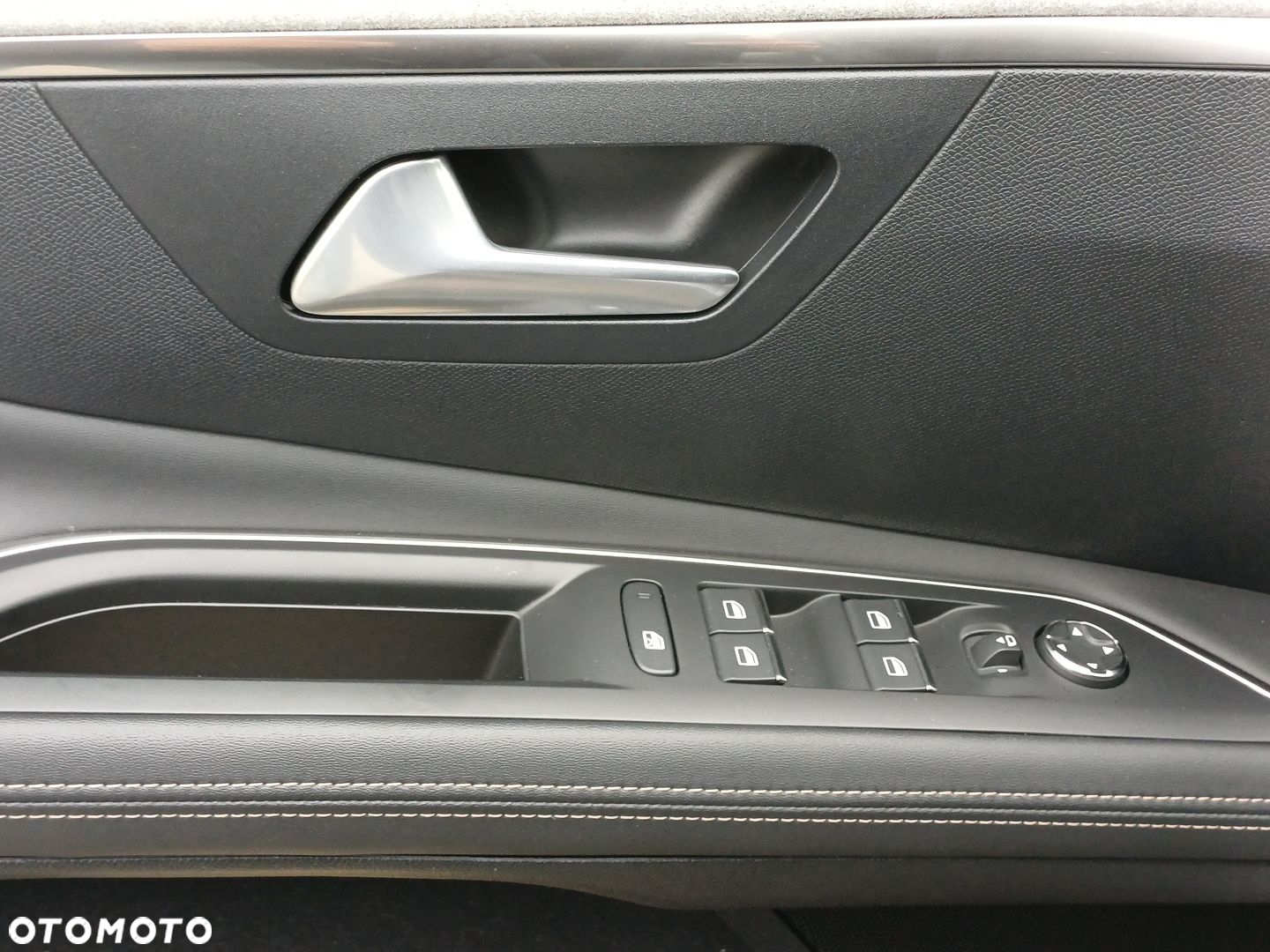 Peugeot 3008 1.2 PureTech GT Pack S&S EAT8 - 25